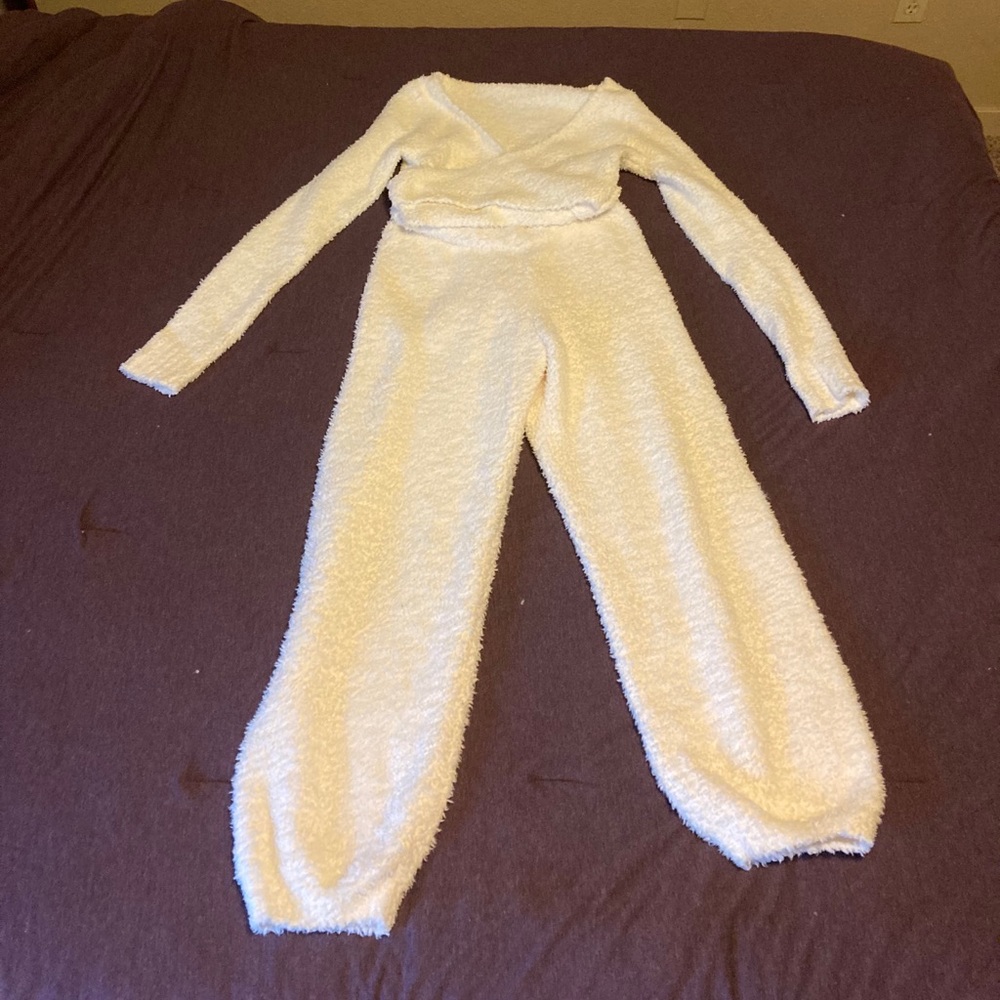 Skims Cozy Jogger & Wrap Top Set